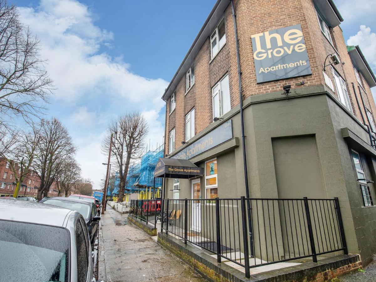 Lovely Studio In London With Patio Exterior photo